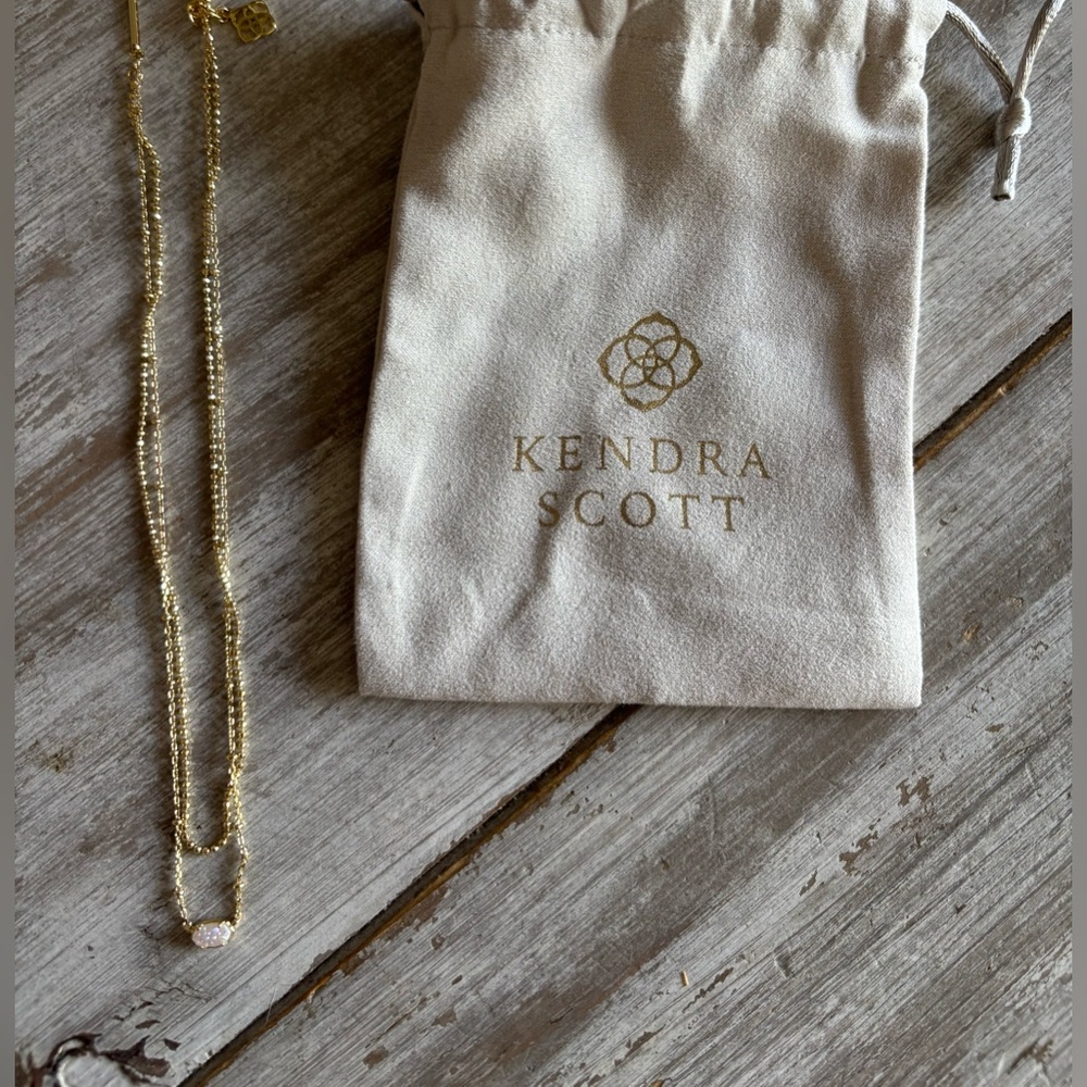 Kendra Scott Gold Necklace with Clear Pendant